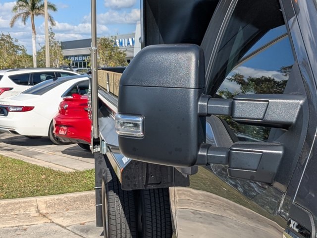 2024 Ford F-350 photo 3