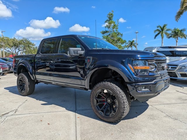 2025 Ford F-150 XLT photo 4