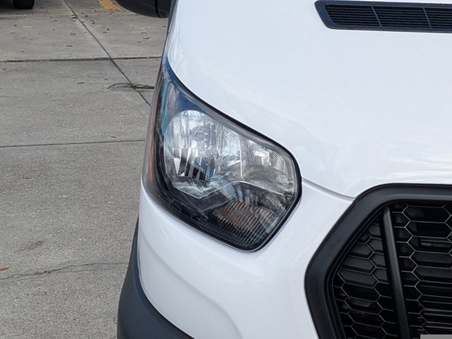 2025 Ford Transit photo 4