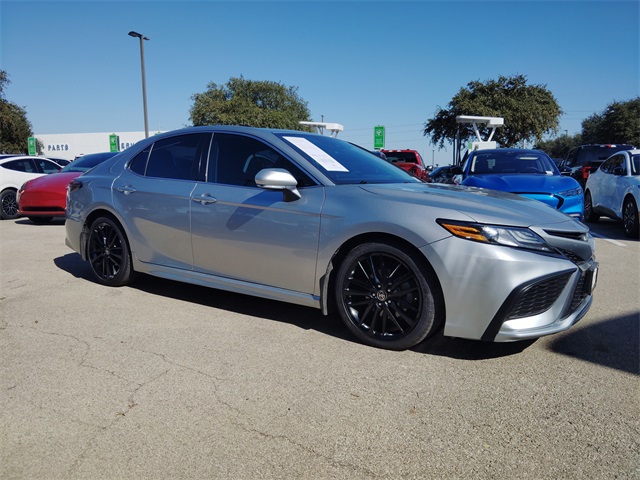 Used 2022 Toyota Camry Hybrid XSE