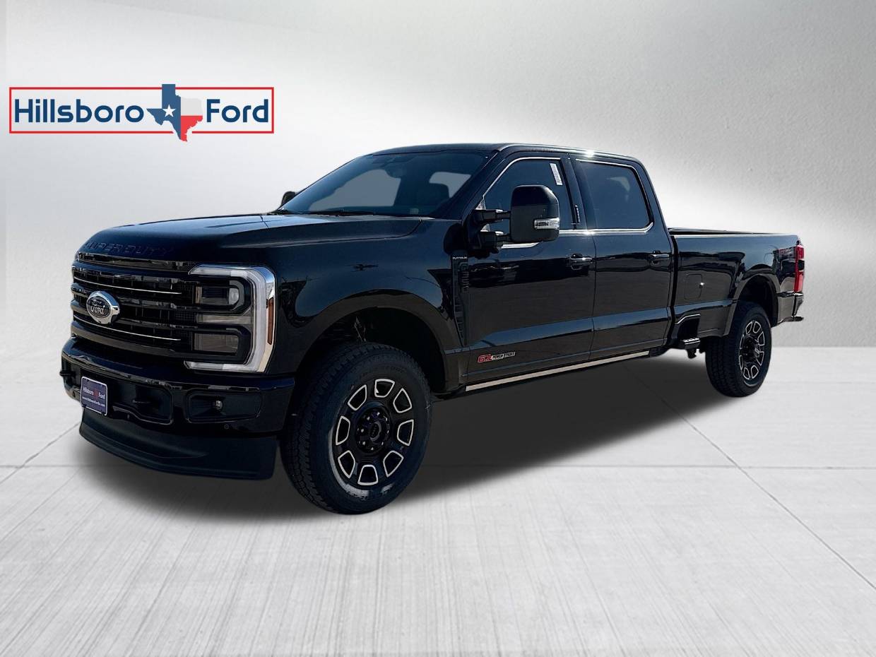 2026 Ford F-350 Super Duty Platinum's photo