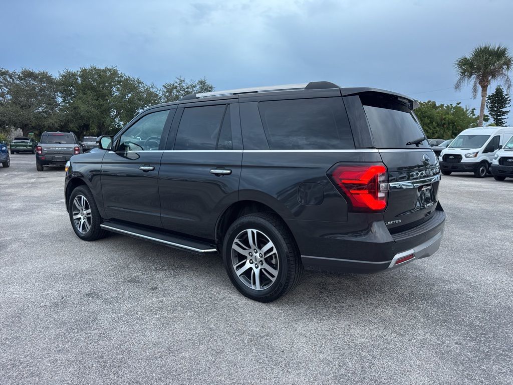 2023 Ford Expedition Limited photo 3