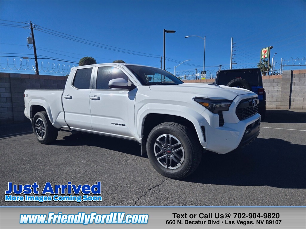 2024 Toyota Tacoma SR5