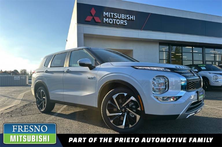 2025 Mitsubishi Outlander Phev SE