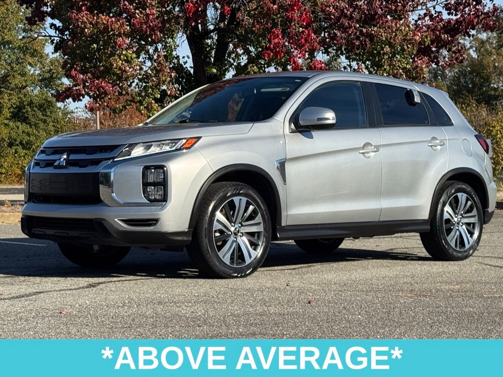 2021 Mitsubishi Outlander Sport SE photo 2