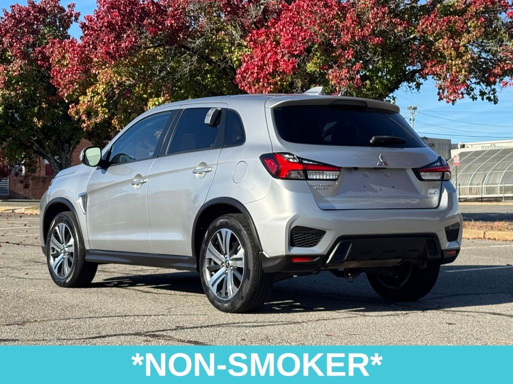 2021 Mitsubishi Outlander Sport SE photo 4