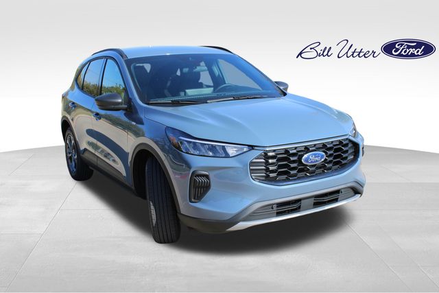 2026 Ford Escape ST-Line photo 2