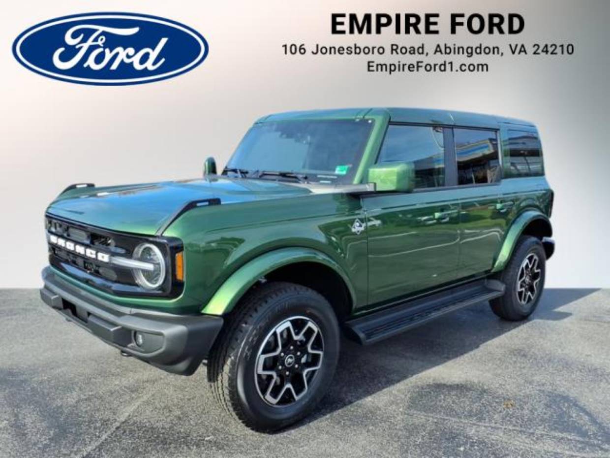 2025 Ford Bronco 4-Door Outer Banks's photo