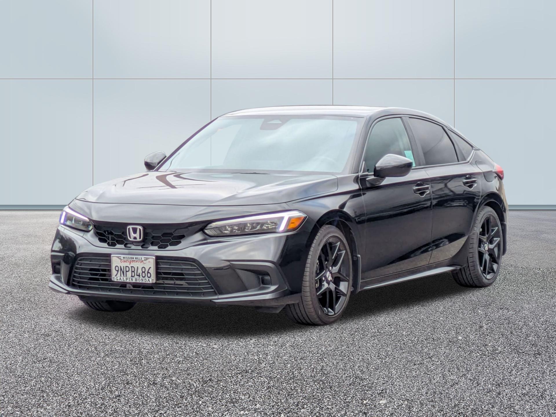 2024 Honda Civic Hatchback Sport photo 4