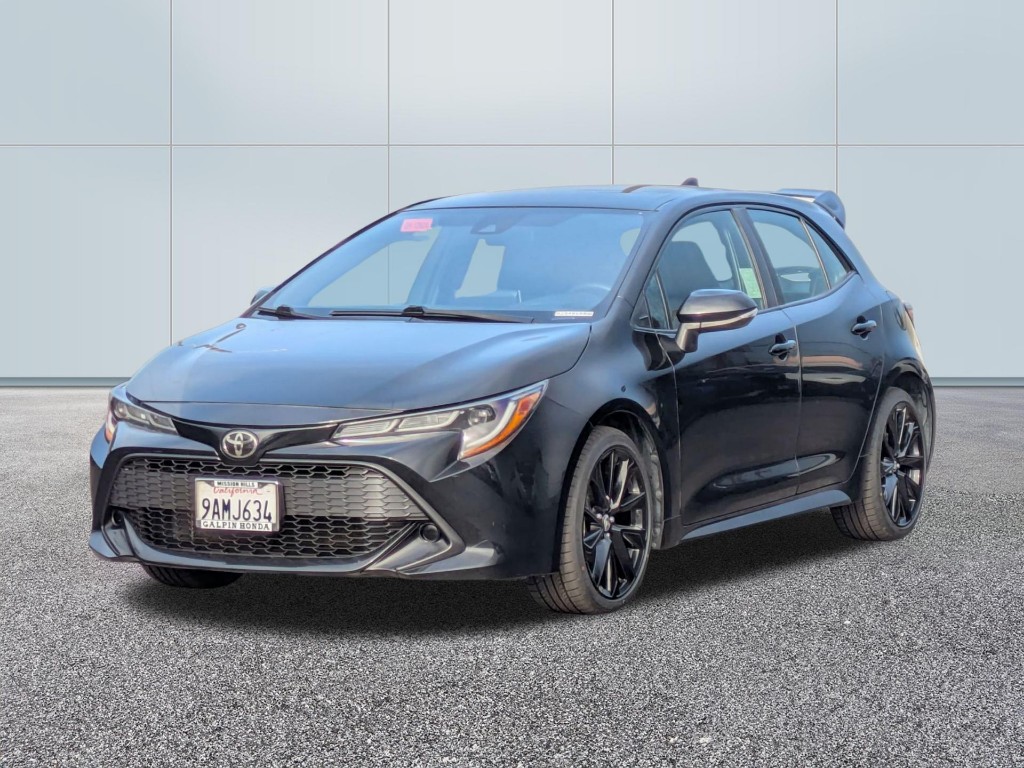 2022 Toyota Corolla Hatchback SE Nightshade Edition