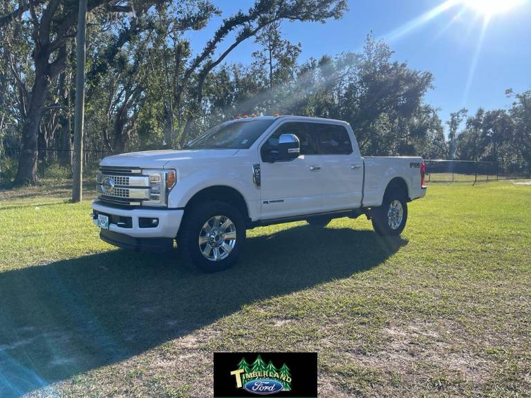 2019 Ford F-350 Platinum 4X4 Crew Cab