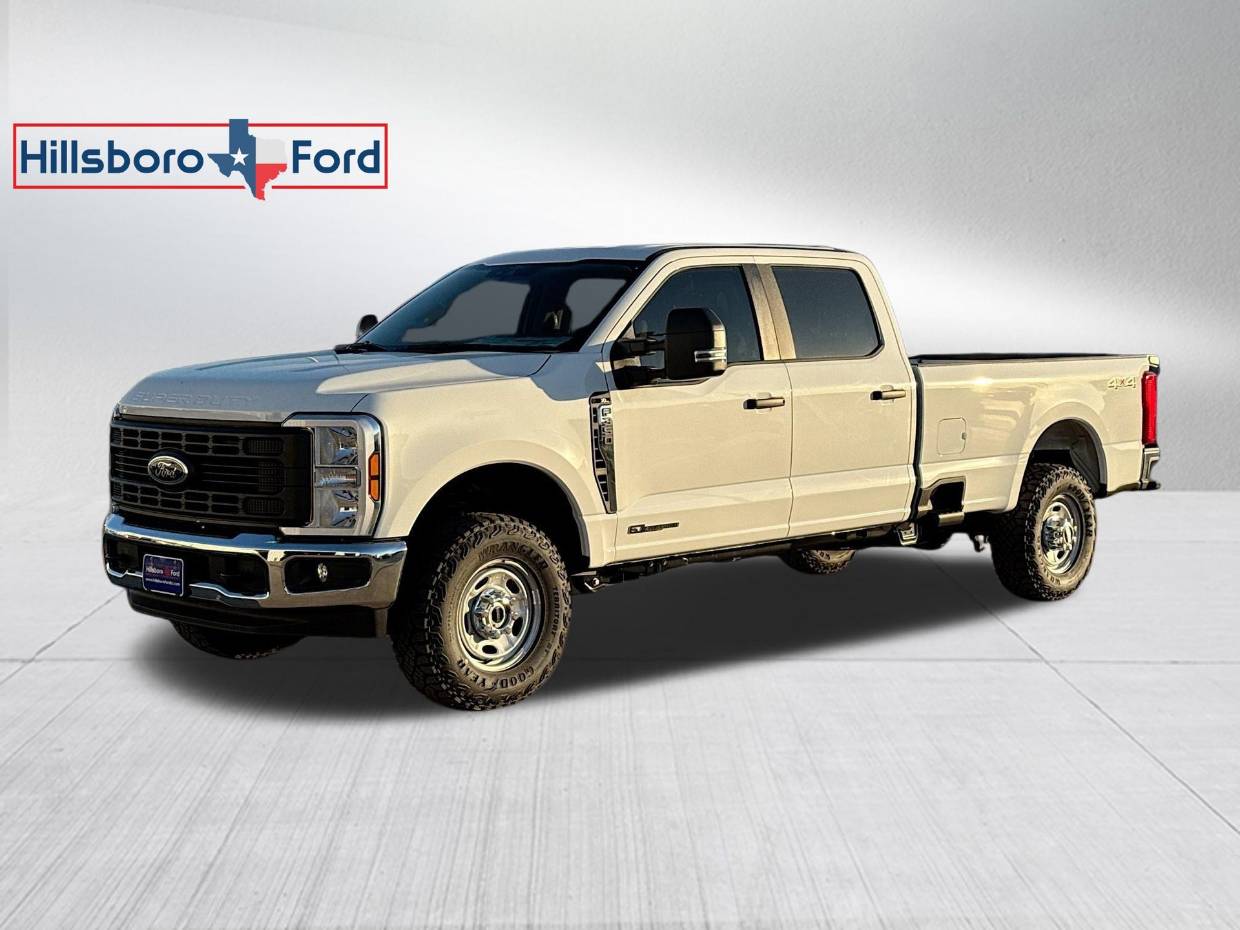 2026 Ford F-350 Super Duty XL's photo
