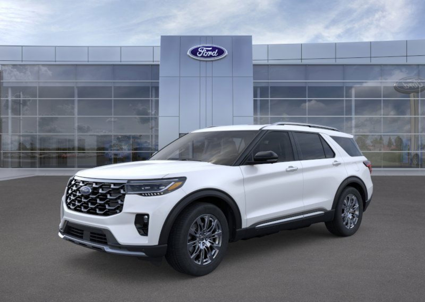 2026 Ford Explorer Platinum's photo