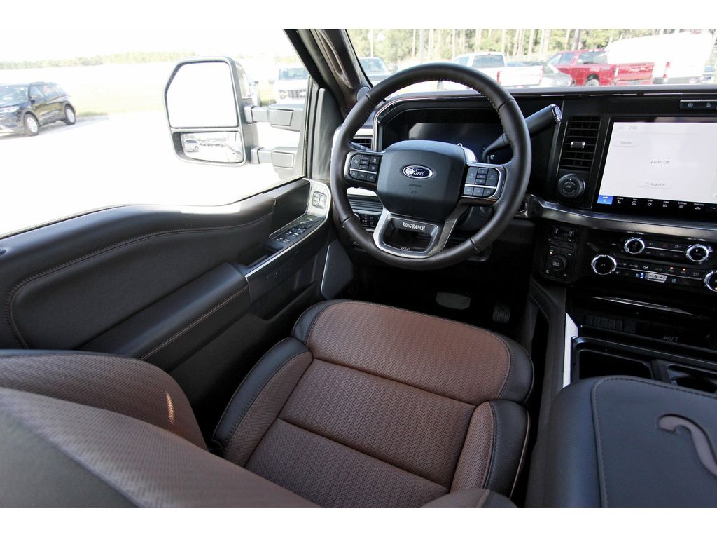 2026 Ford F-250 photo 3