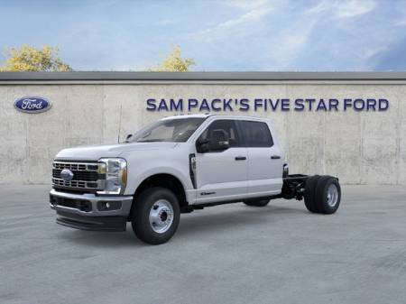 2025 Ford Super Duty F-350 DRW XL
