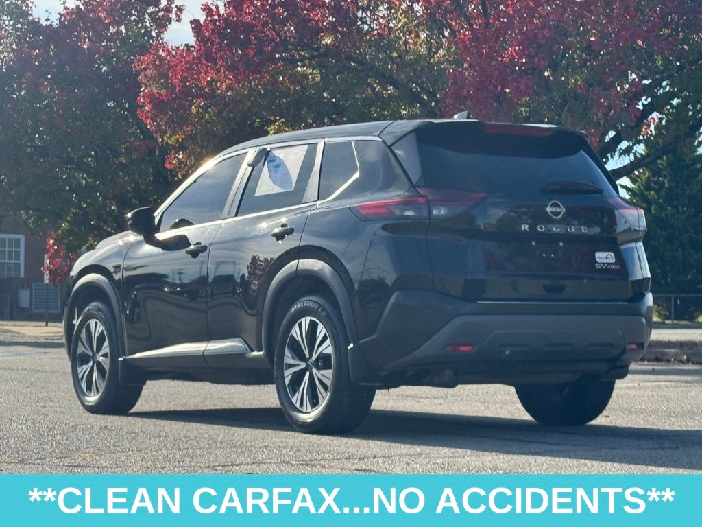 2022 Nissan Rogue SV photo 3