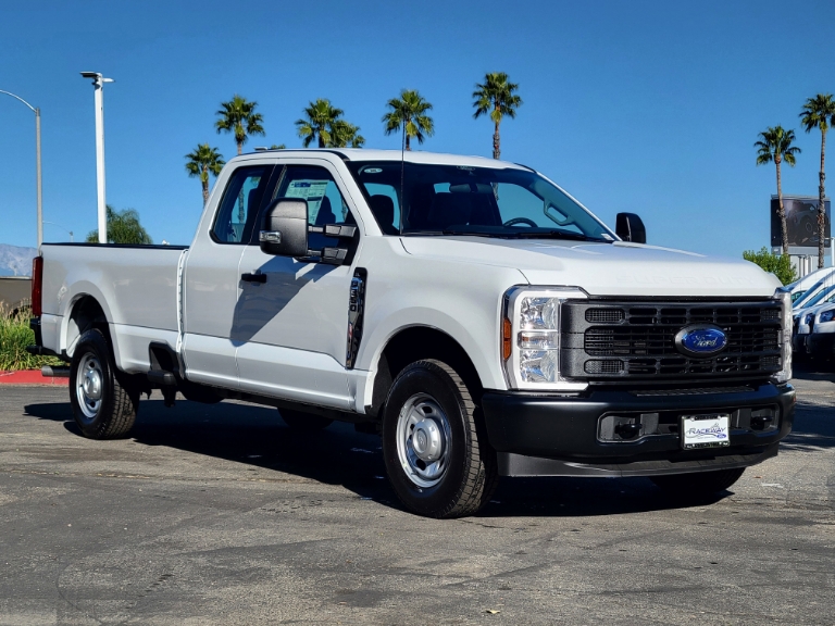 2026 Ford Super Duty F-350 SRW XL