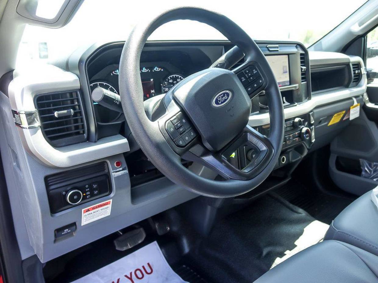 2025 Ford F-450 Super Duty Chassis Cab XL - Photo 11