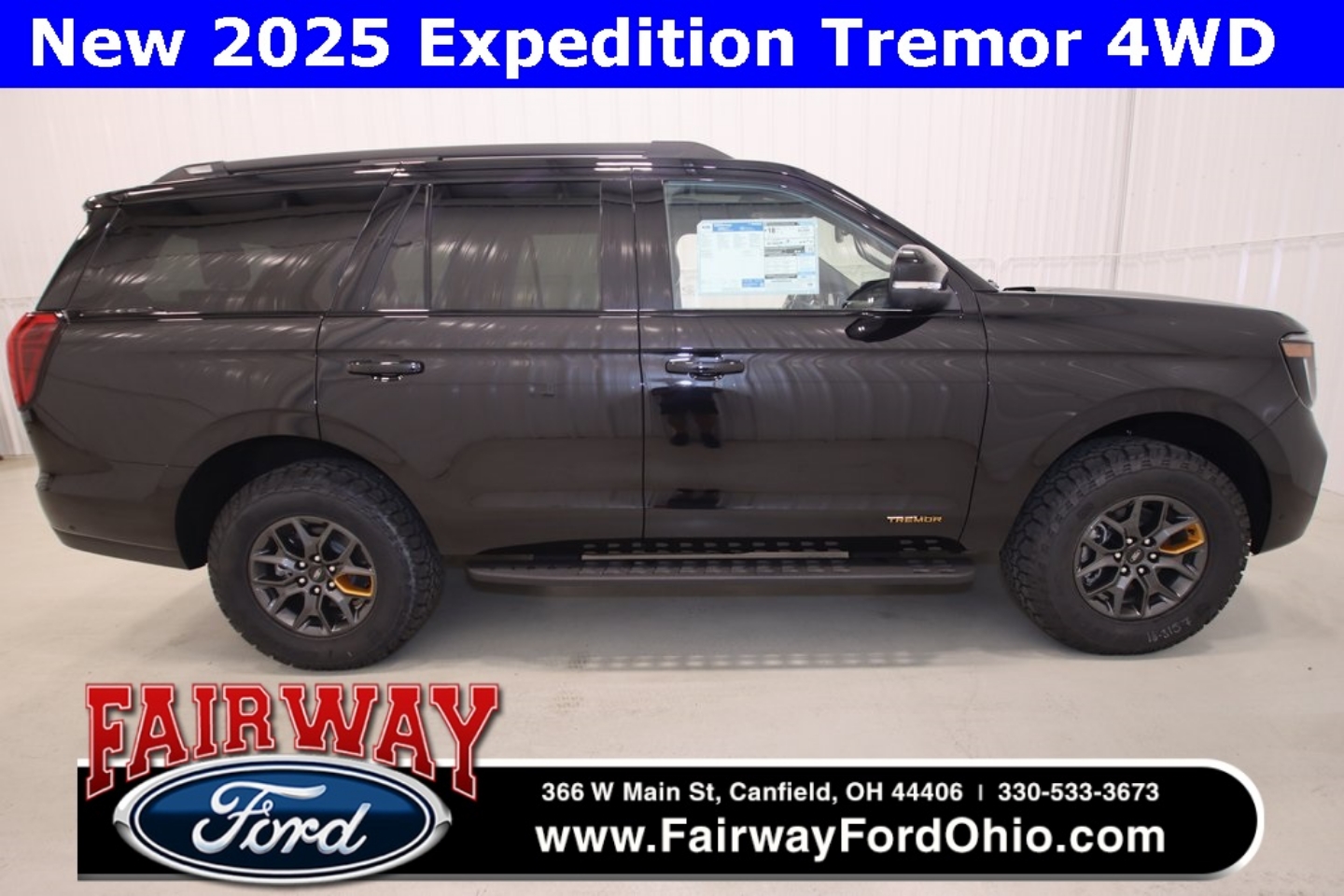 2025 Ford Expedition Tremor's photo
