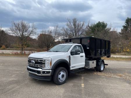2024 Ford F-550SD XL