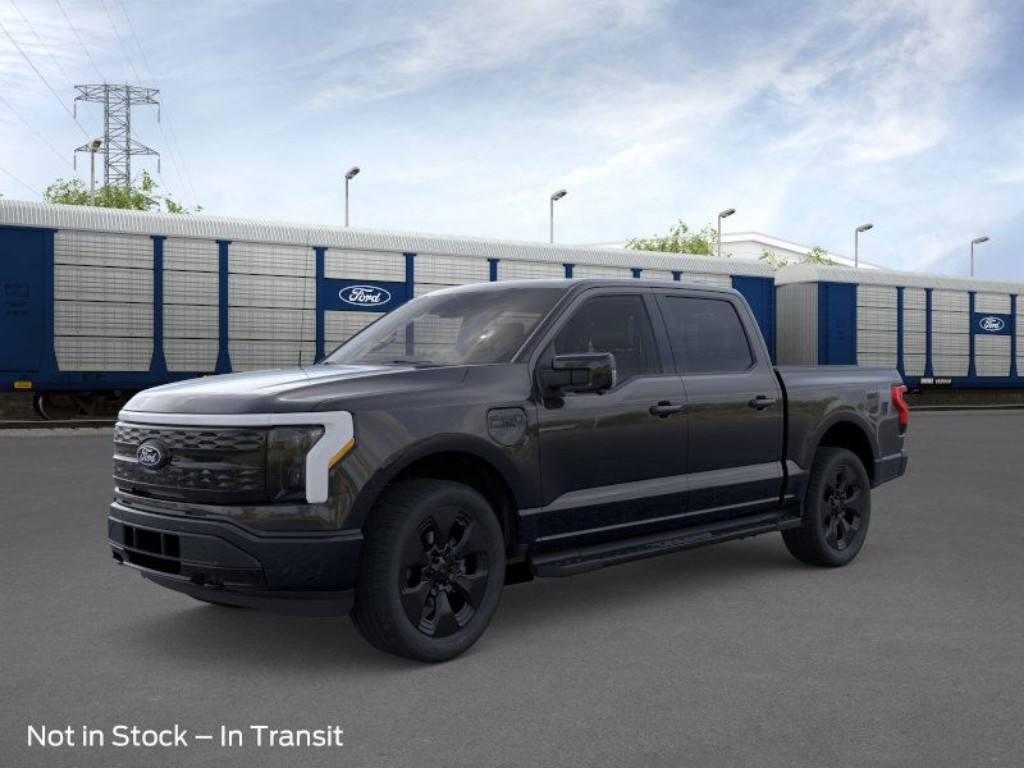 2025 Ford F-150 Lightning Platinum