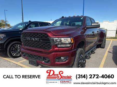 2022 RAM 3500 4WD BIG Horn Crew Cab