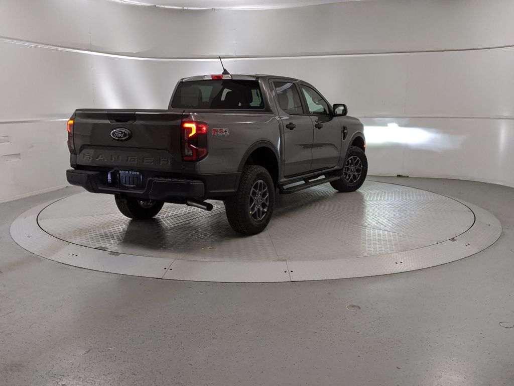 2025 Ford Ranger XLT photo 3