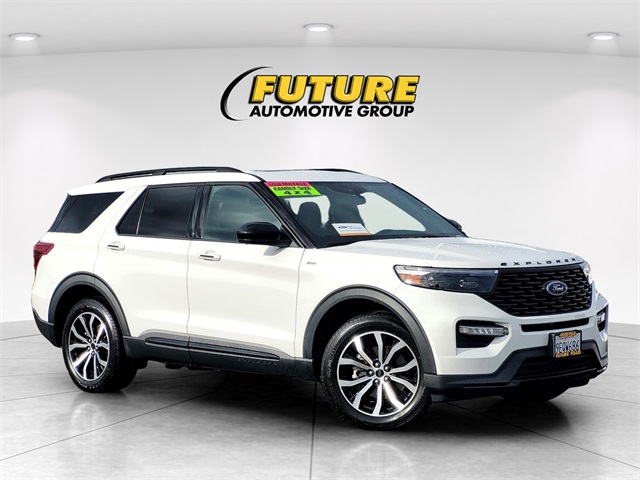 2023 Ford Explorer ST-Line
