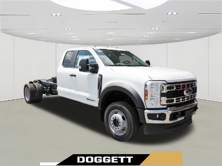 2025 Ford Super Duty F-550 DRW XL