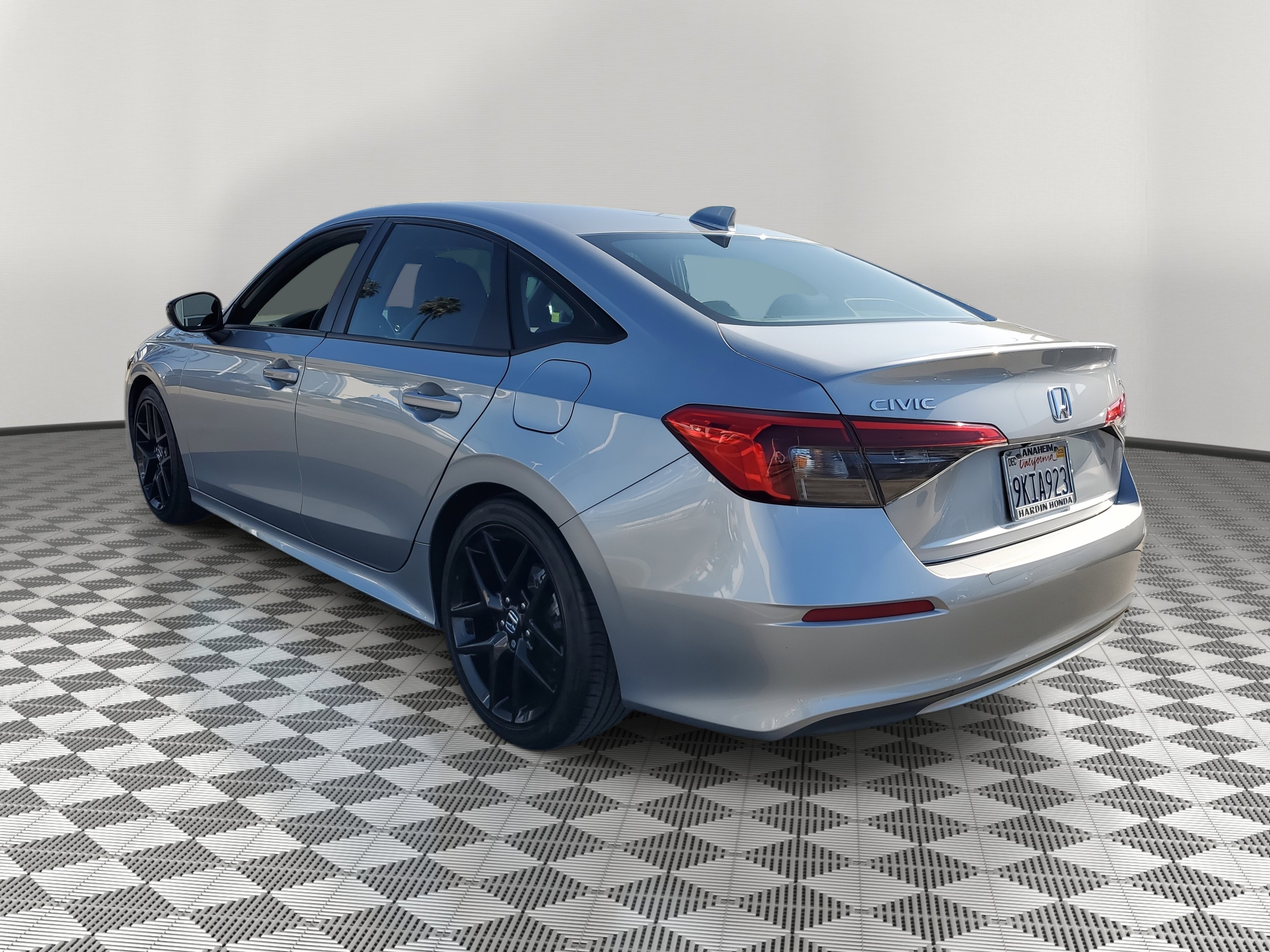 2024 Honda Civic Sport photo 3