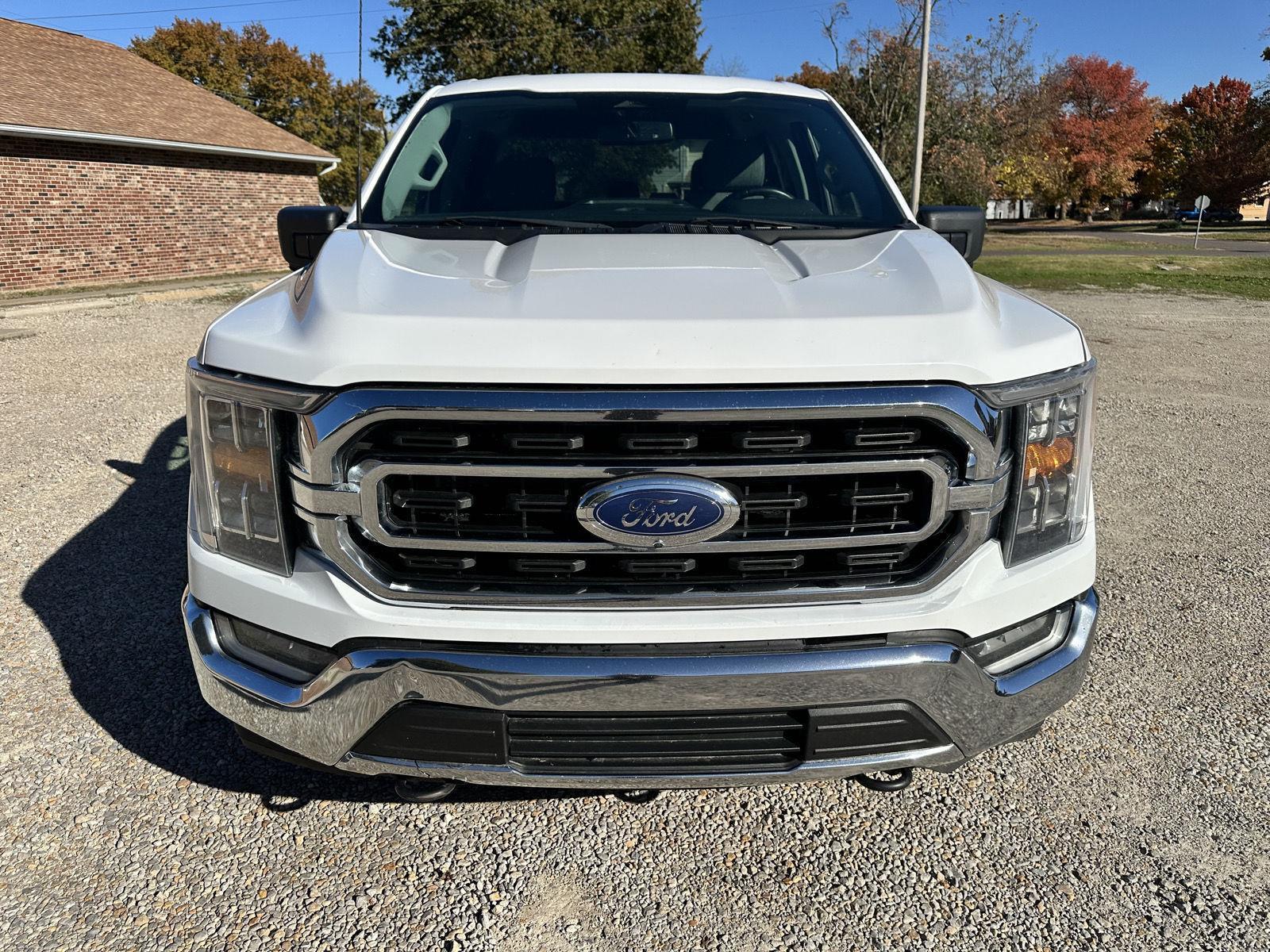 2022 Ford F-150 XLT photo 3