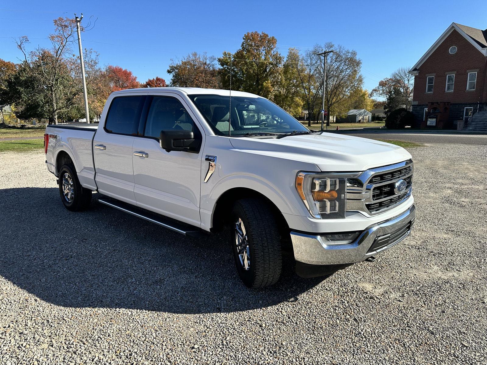 2022 Ford F-150 XLT photo 4