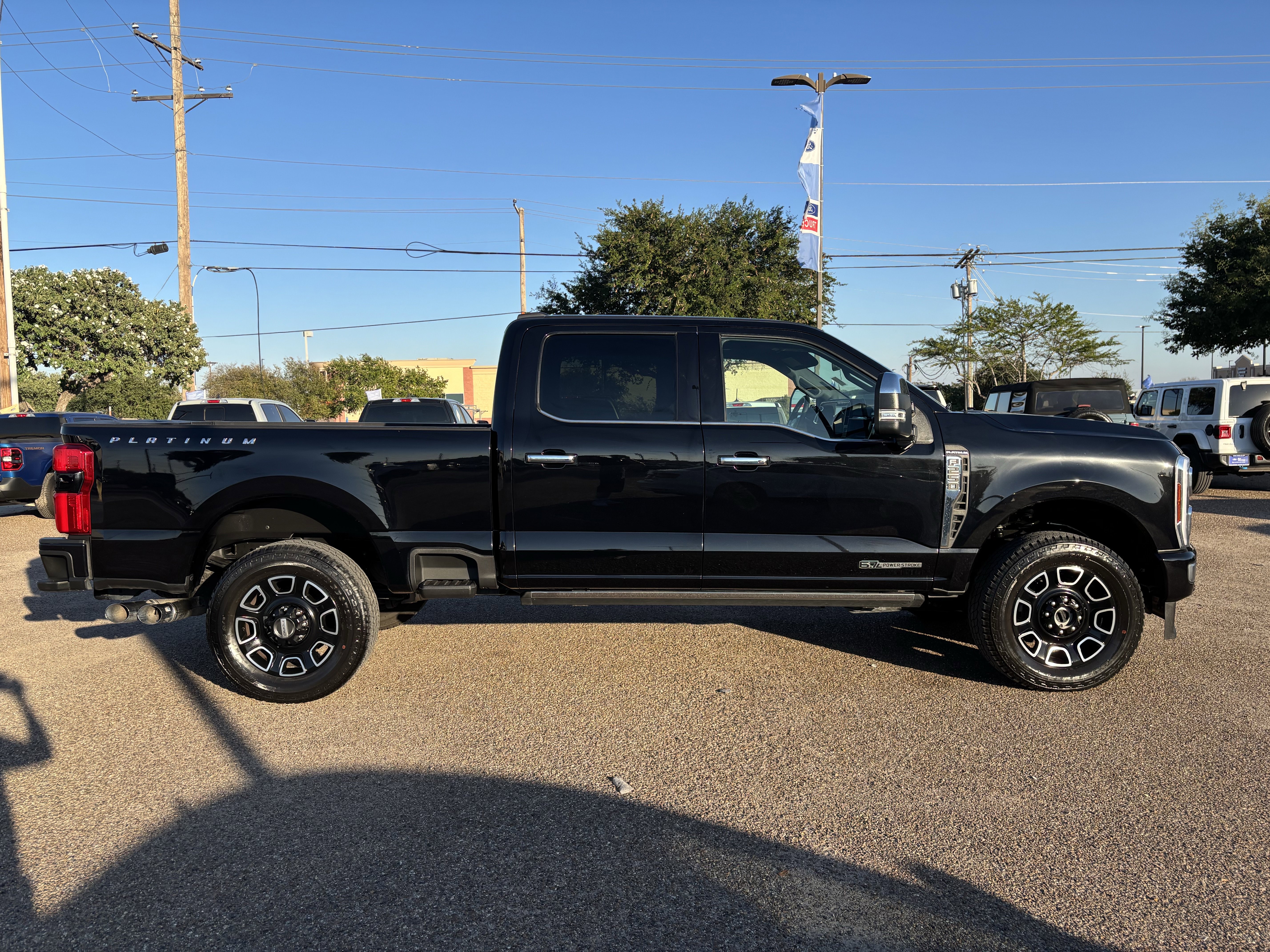 2024 Ford F-250 Platinum photo 4