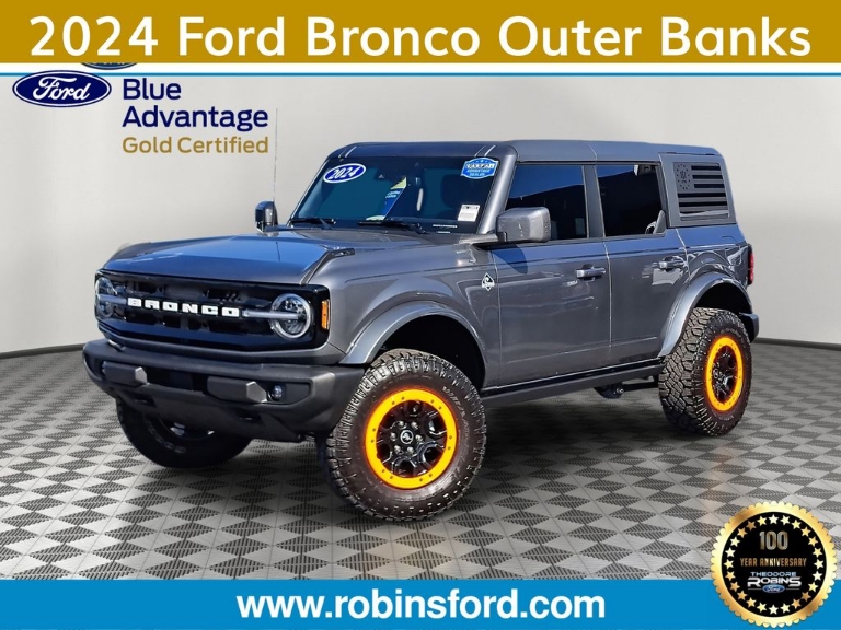 2024 Ford Bronco Outer Banks