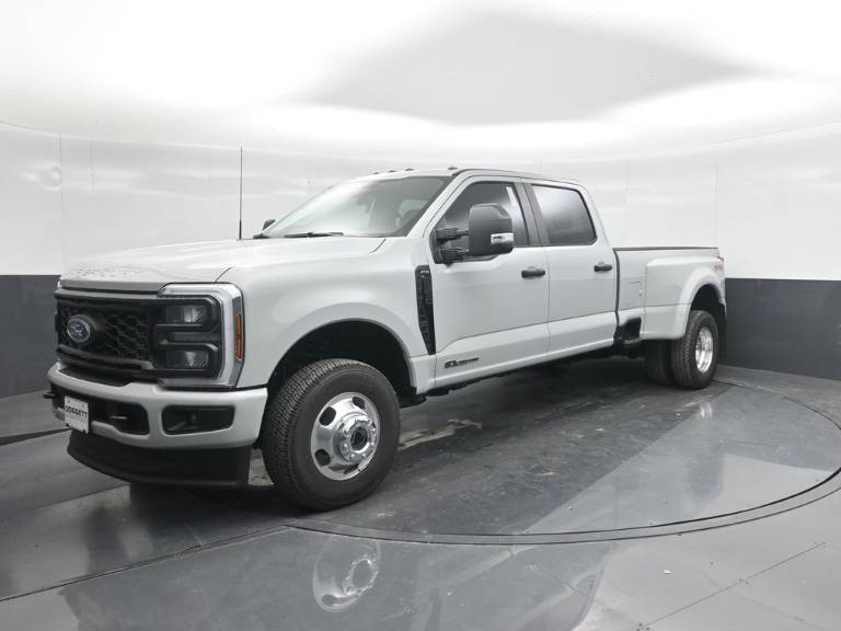 2026 Ford Super Duty F-350 DRW XL