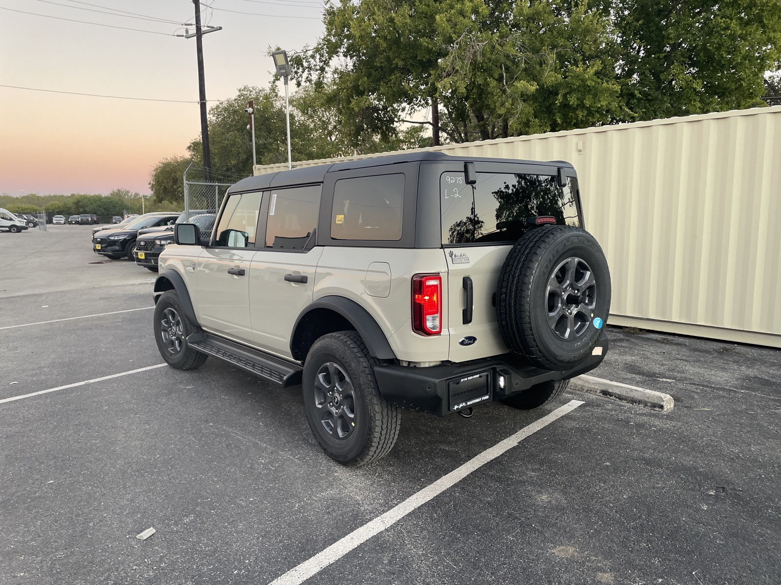 2025 Ford Bronco Big Bend photo 3