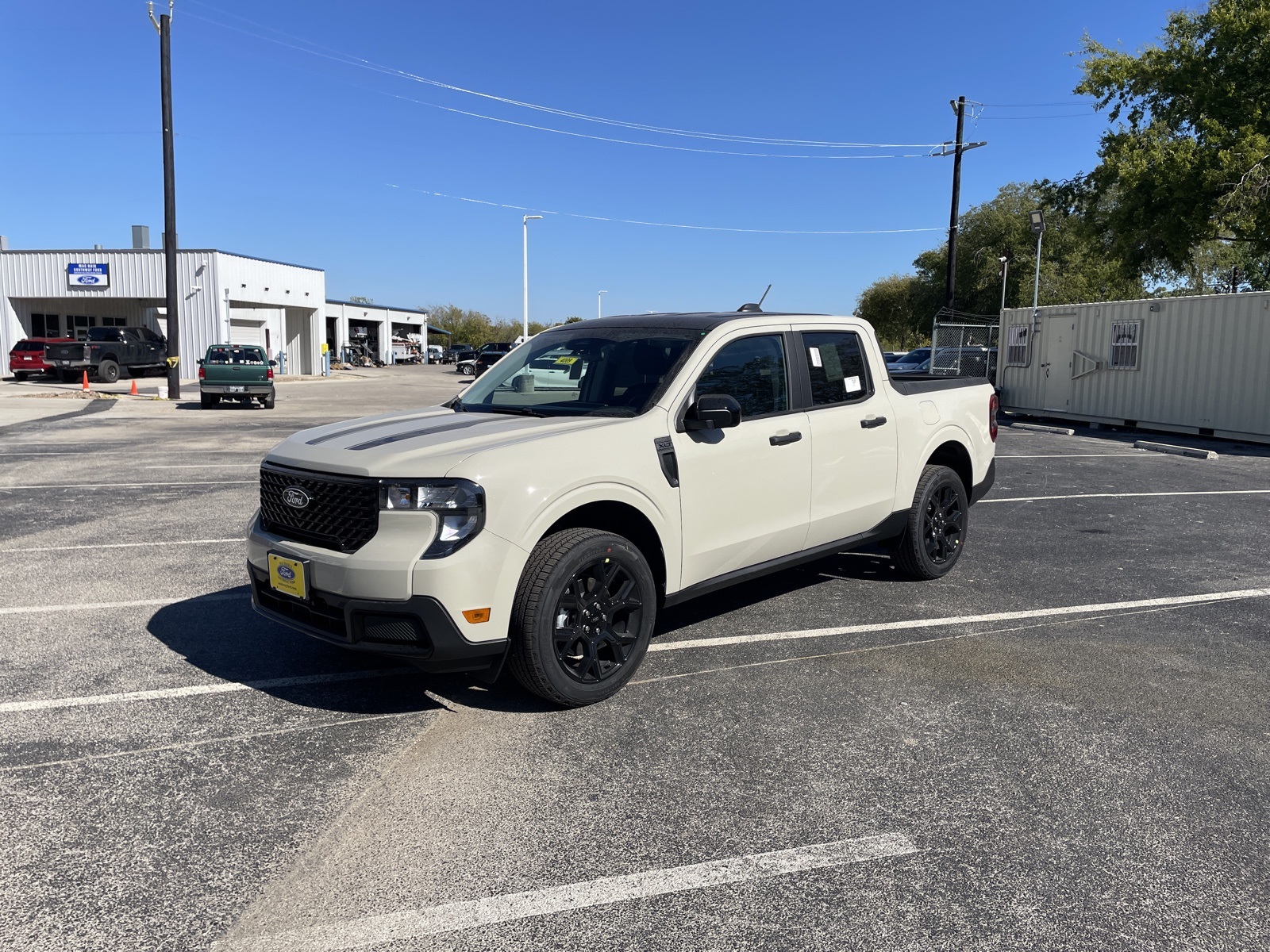 2025 Ford Maverick XLT's photo