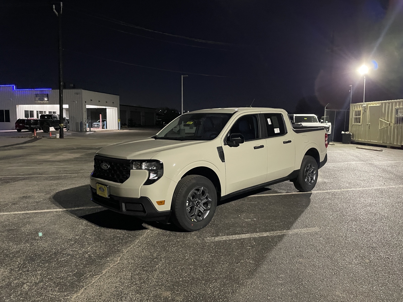 2025 Ford Maverick XLT's photo