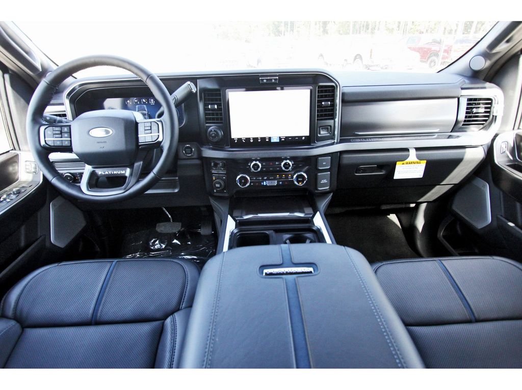 2026 Ford F-250 photo 4