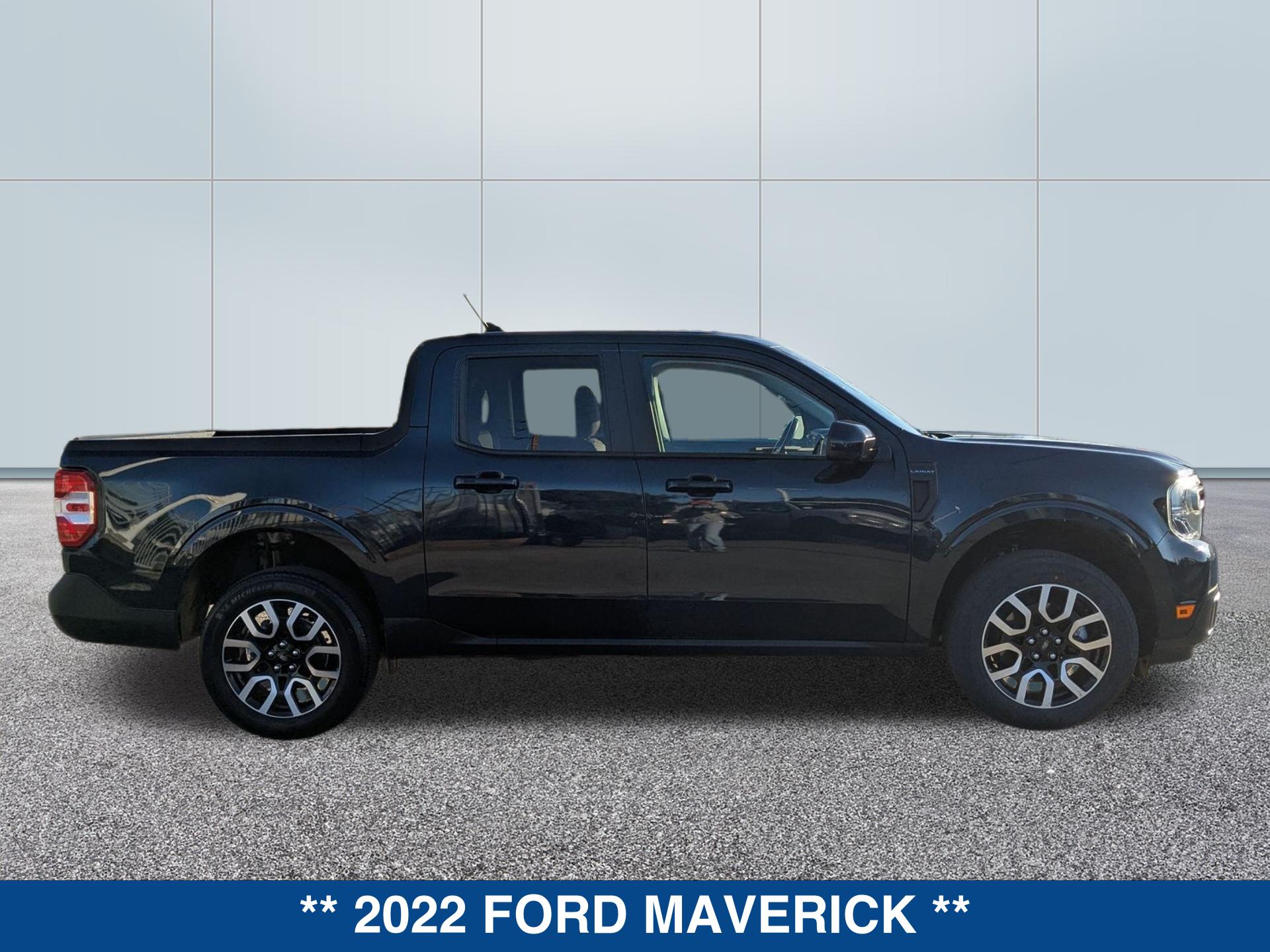 2022 Ford Maverick Lariat photo 2