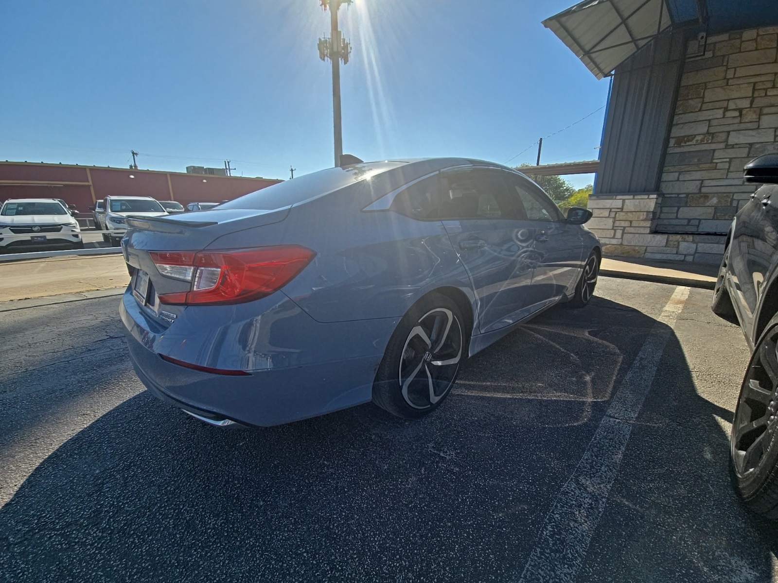 2022 Honda Accord Hybrid Sport photo 3