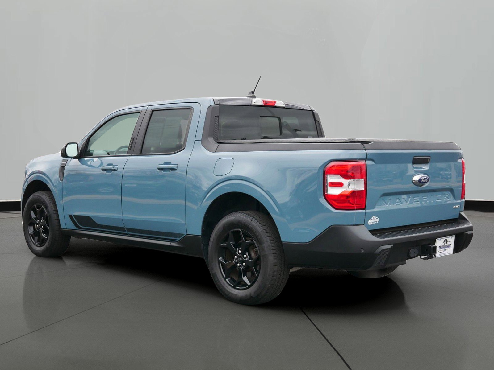 Used 2022 Ford Maverick Lariat with VIN 3FTTW8F96NRA84428 for sale in St. Cloud, Minnesota