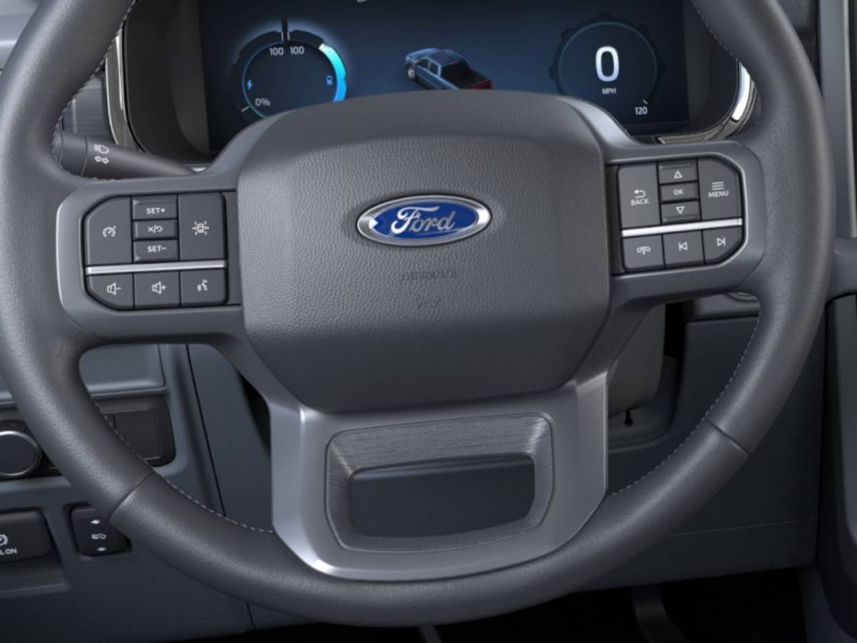 2025 Ford F-150 Lightning XLT - Photo 12
