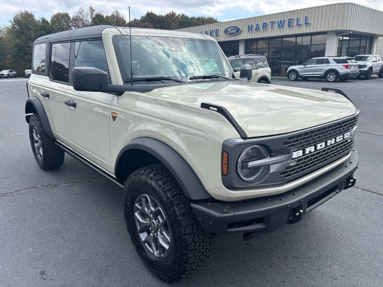 2025 Ford Bronco 4-Door Badlands's photo