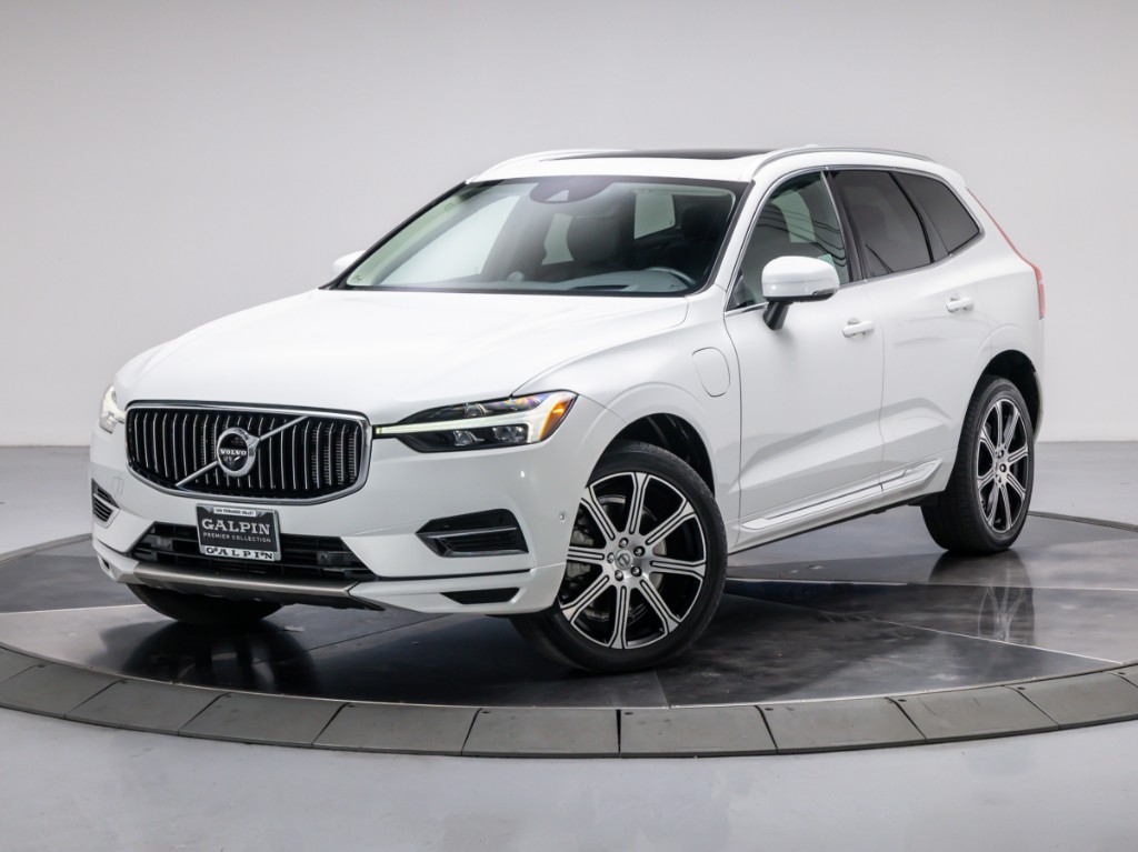 2021 Volvo XC60 T8 Inscription