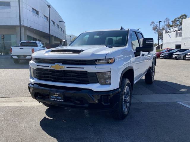 2026 Chevrolet Silverado 2500HD Custom