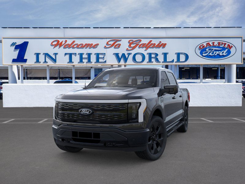 2025 Ford F-150 Lightning Platinum photo 4