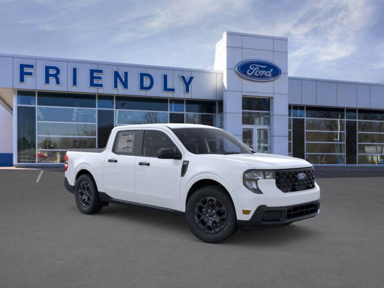 2025 Ford Maverick XLT's photo