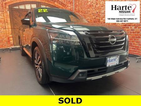 2022 Nissan Pathfinder Platinum