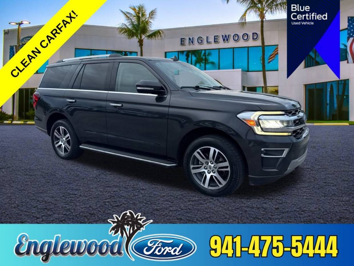 2023 Ford Expedition Limited's photo